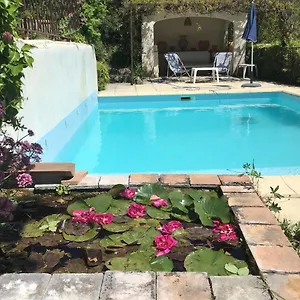  Hébergement de vacances Mas De Fontclovisse